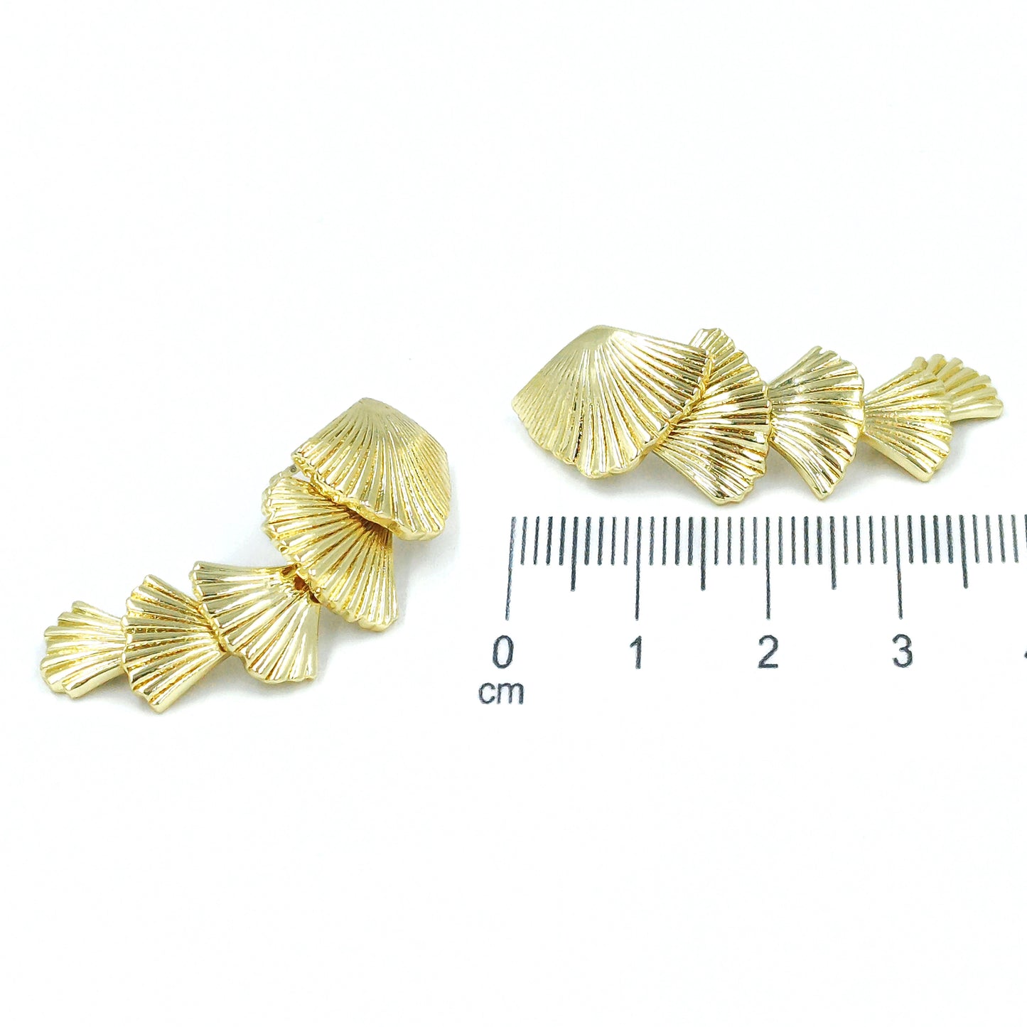 Arete lluvia de conchas