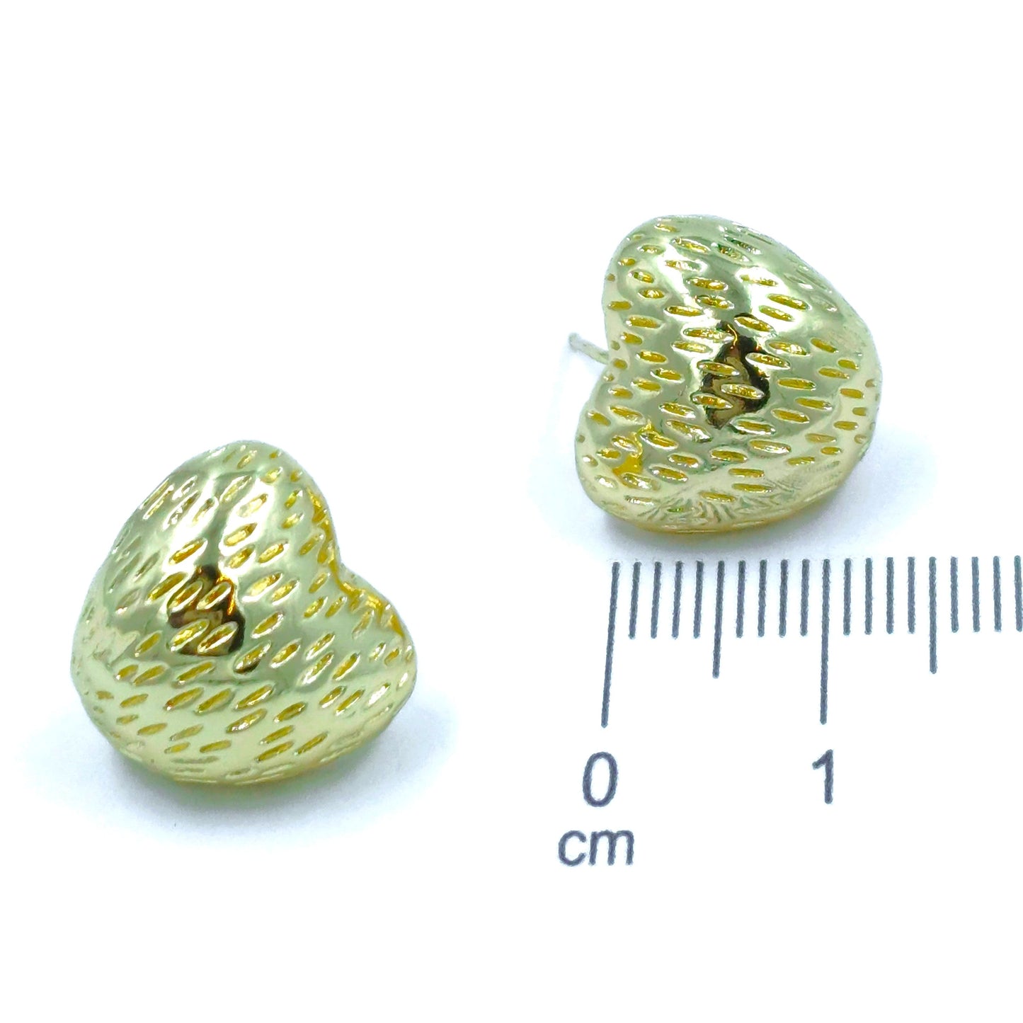 Arete corazón tallado