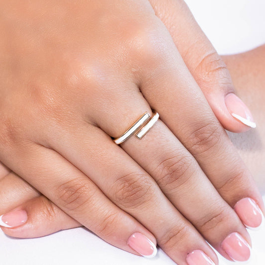 Anillo liso nácar