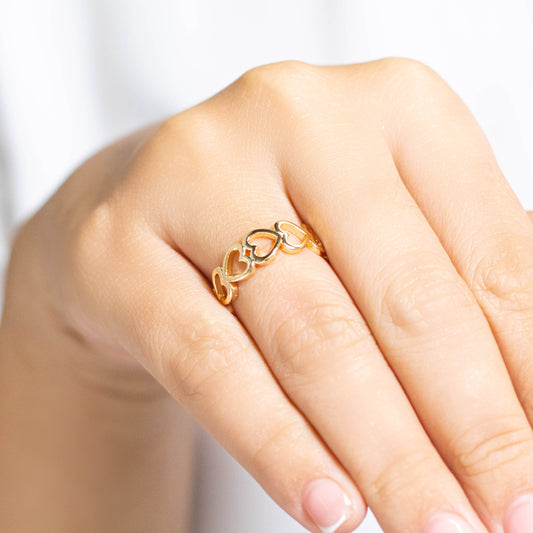 Anillo silueta corazones