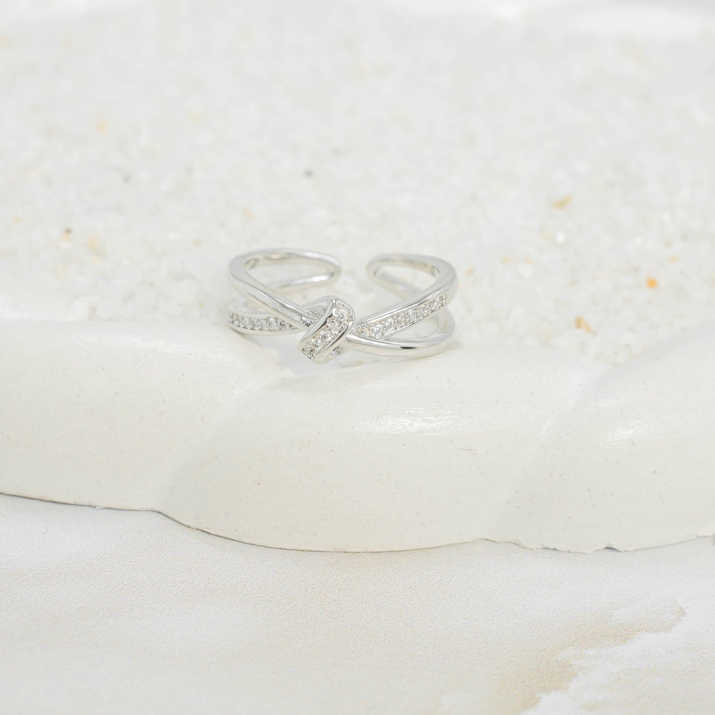 Anillo nudo zircón P