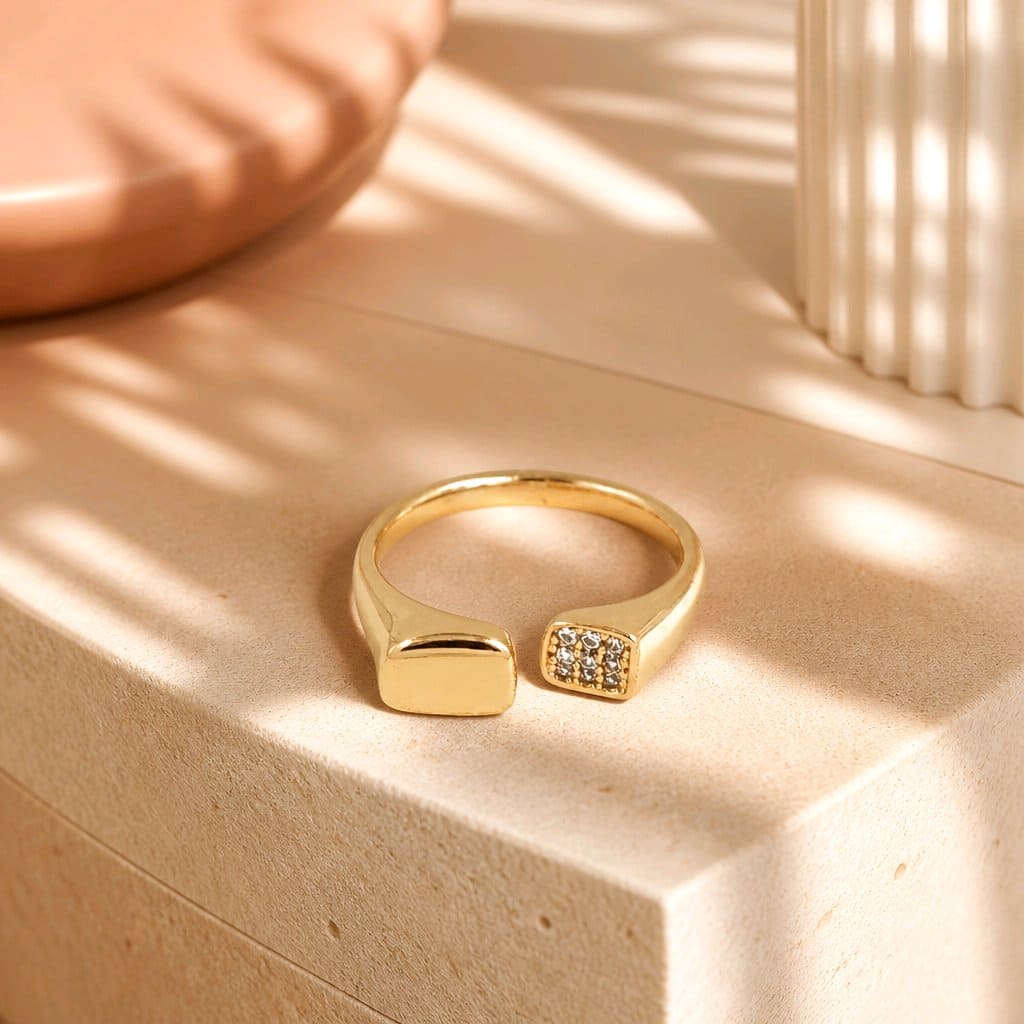 Anillo microzircón
