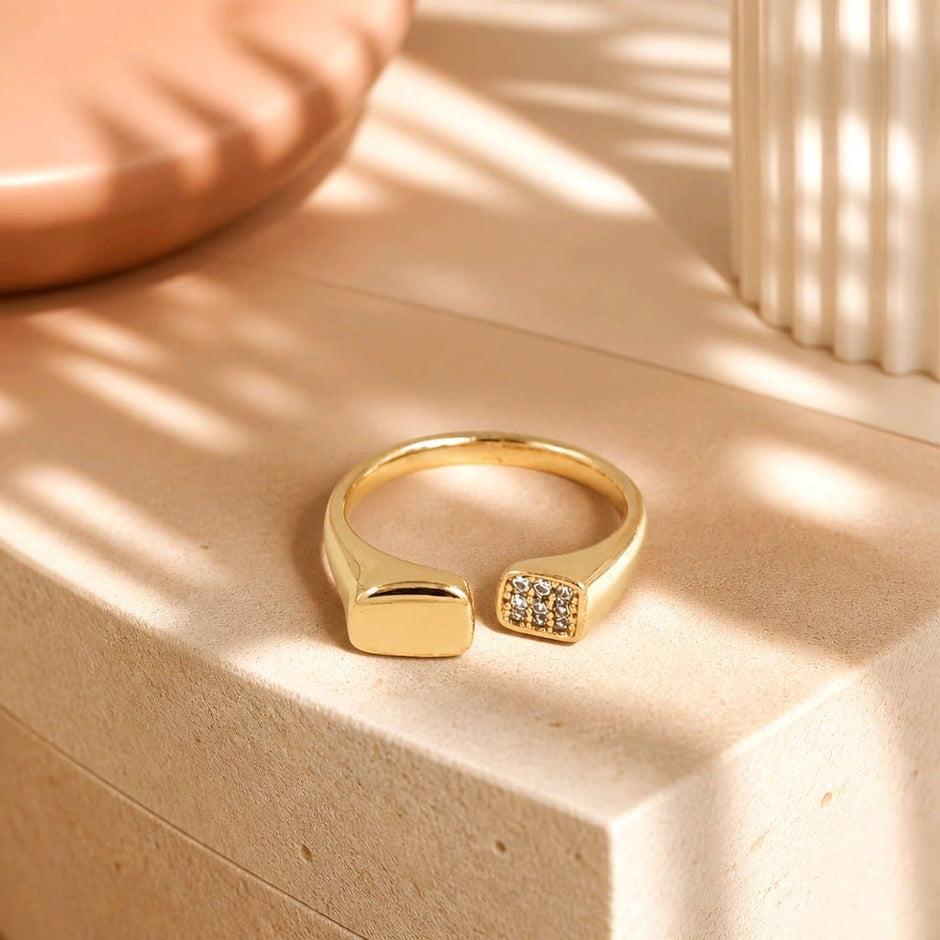 Anillo microzircón