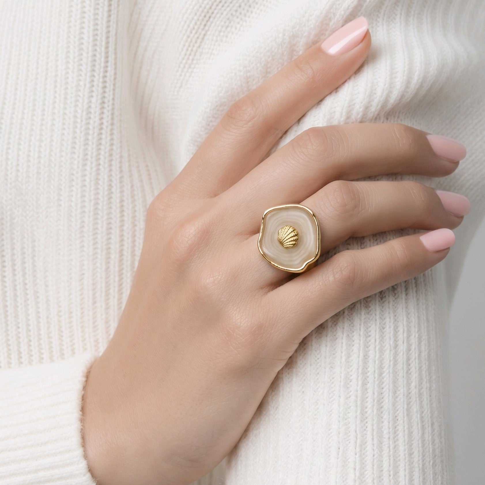 Anillo nacarado concha