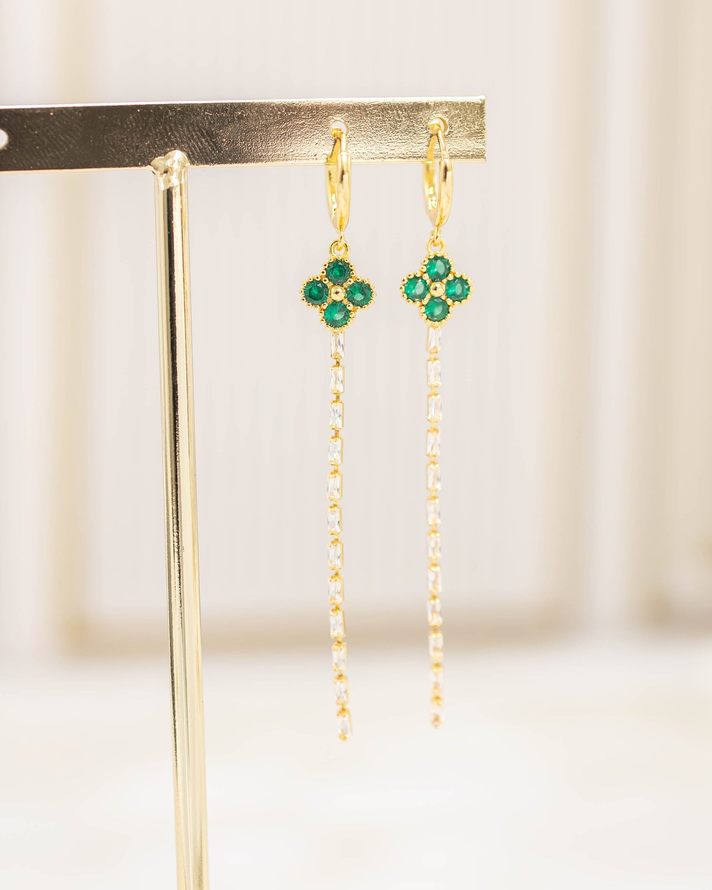 Arete van cleef esmeralda