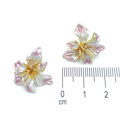 Arete flor esmaltada