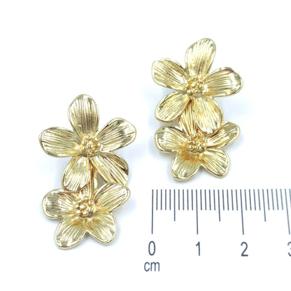 Arete flor doble