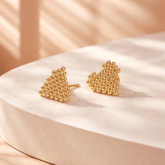 Arete corazón punto