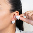 Arete corazón blanco