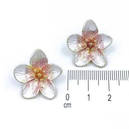 Arete flor esmaltada