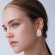Arete resina rosa