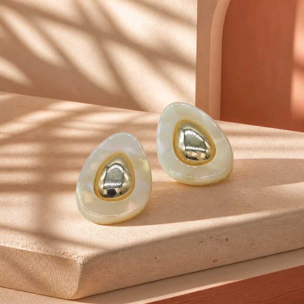 Arete resina blanco