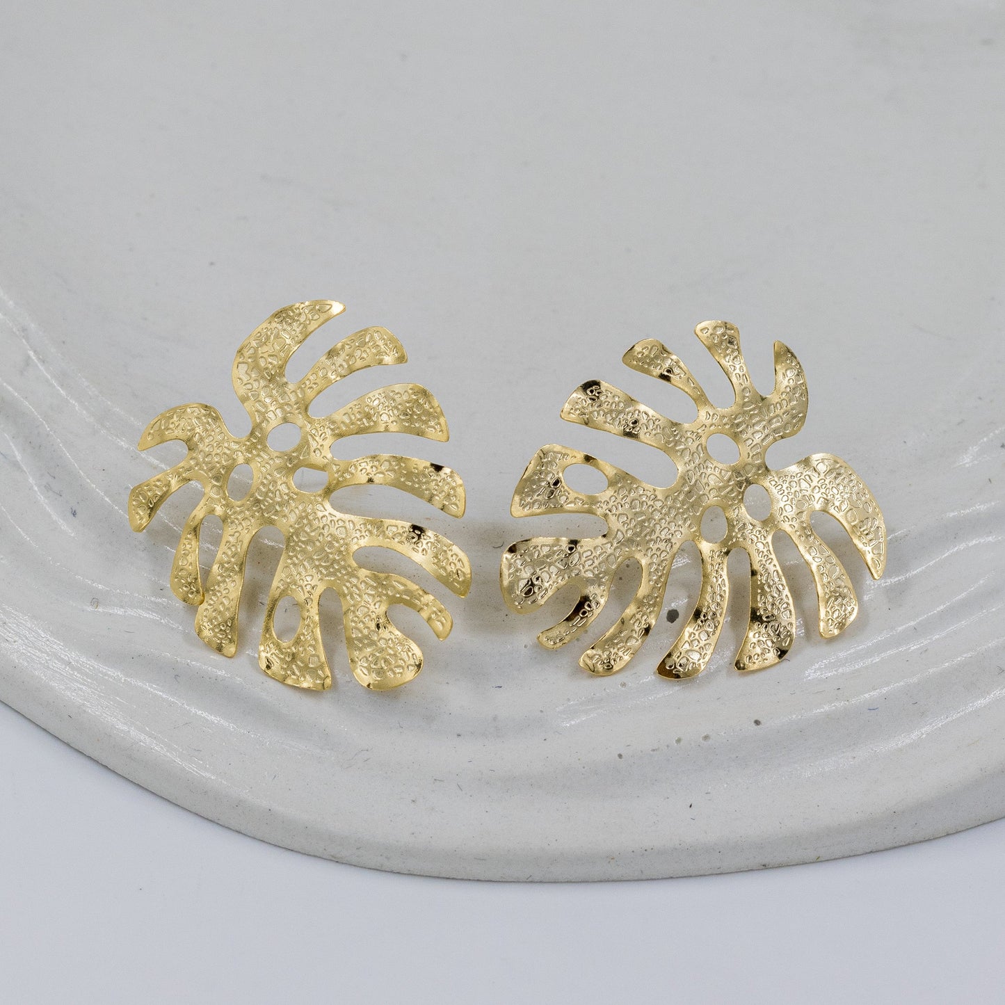 Arete bronce hoja 3cm