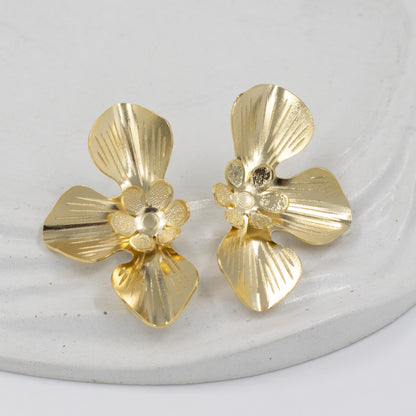Arete bronce media hoja 4cm