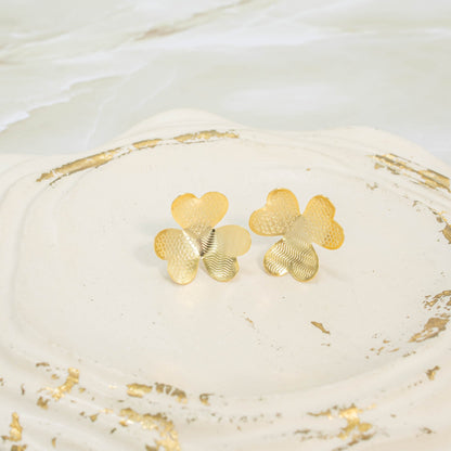 Arete bronce trébol