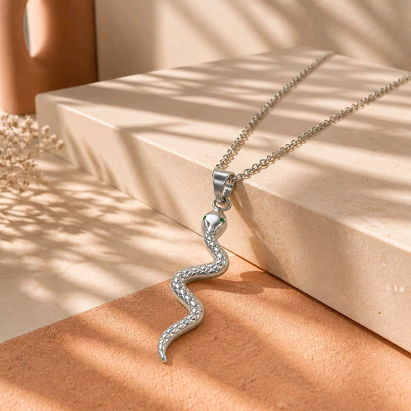 Cadena serpiente ojos esmeralda