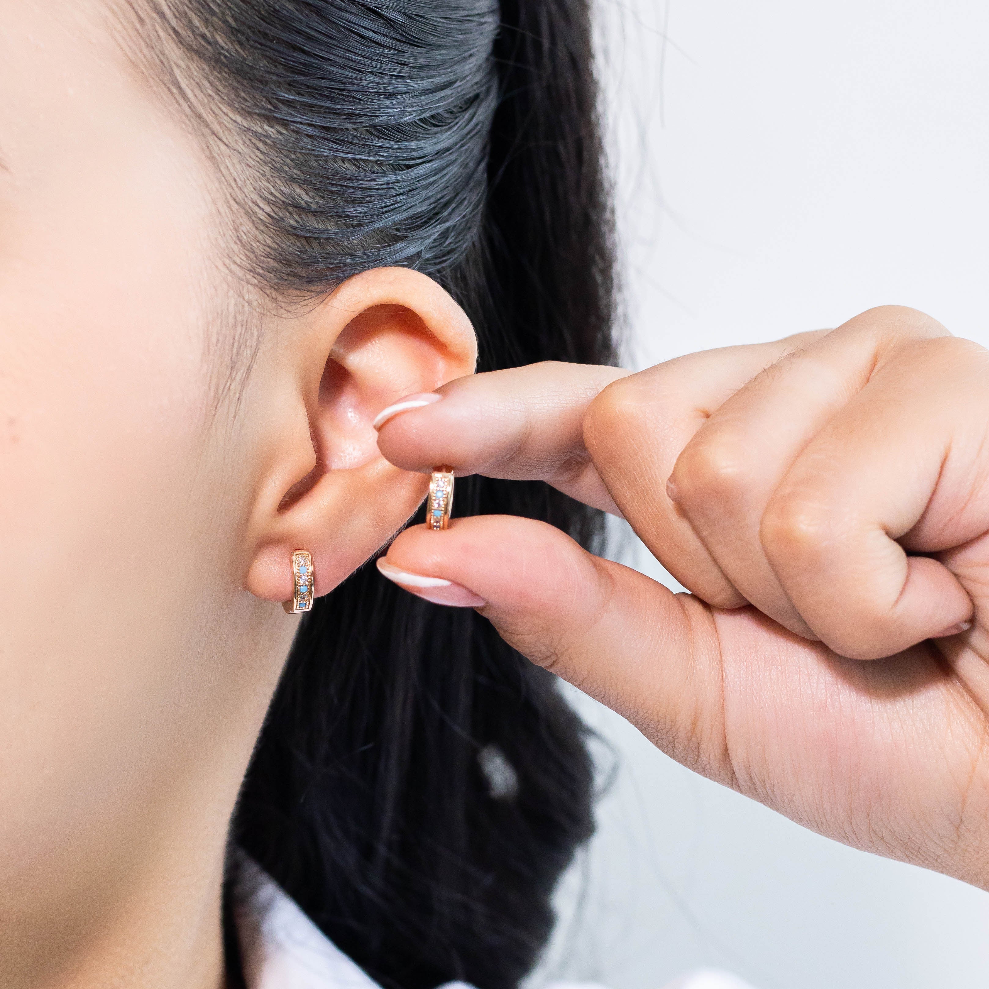 Cdga pequeña zircón cielo