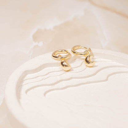 Candonga pequeña dije luna