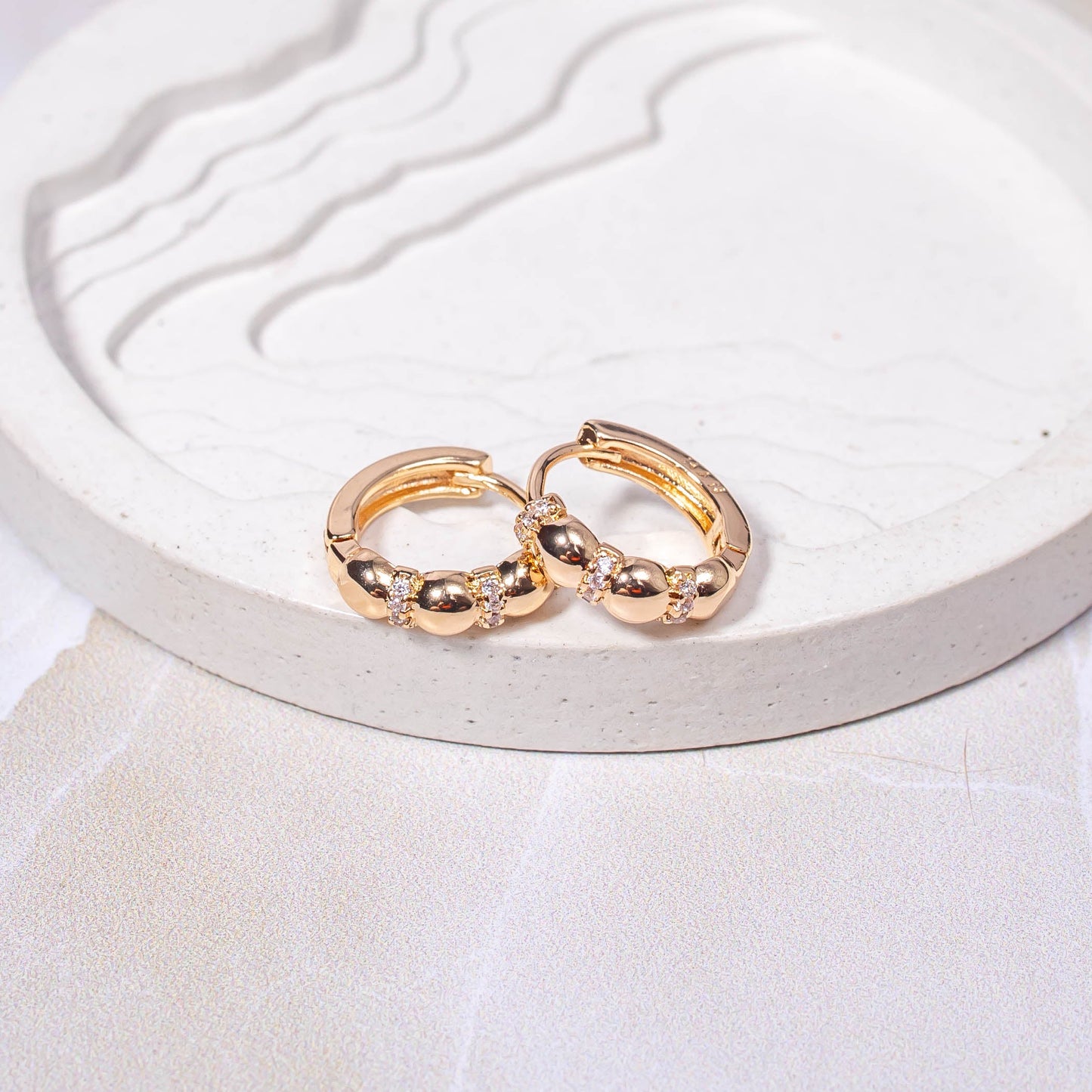 Candonga pequeña balín zircon