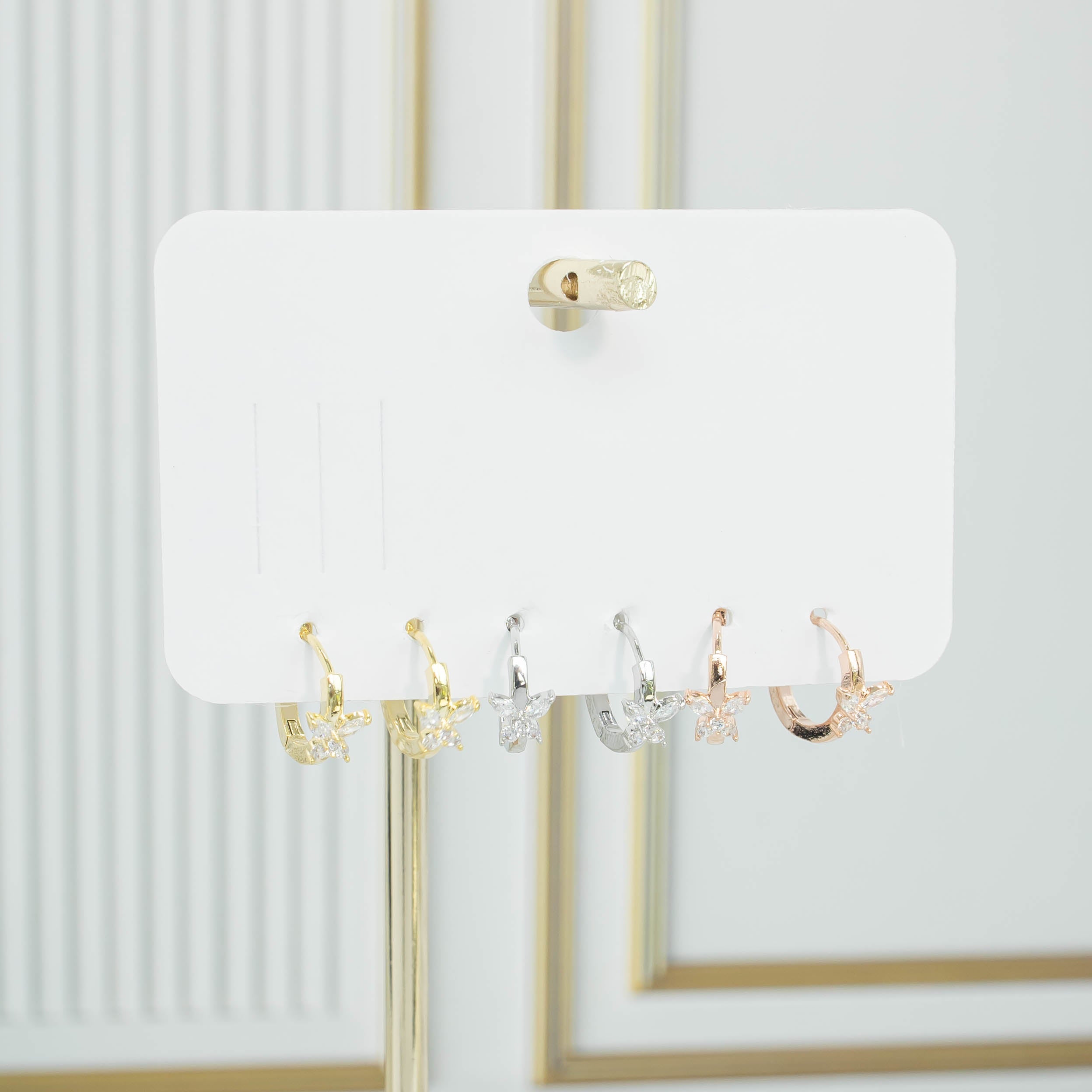 Candonga pequeña trío mariposas