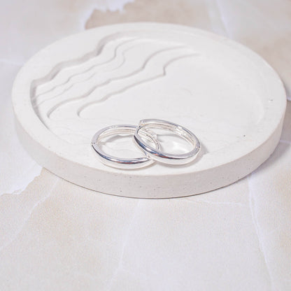 Candonga pequeña lisa plata