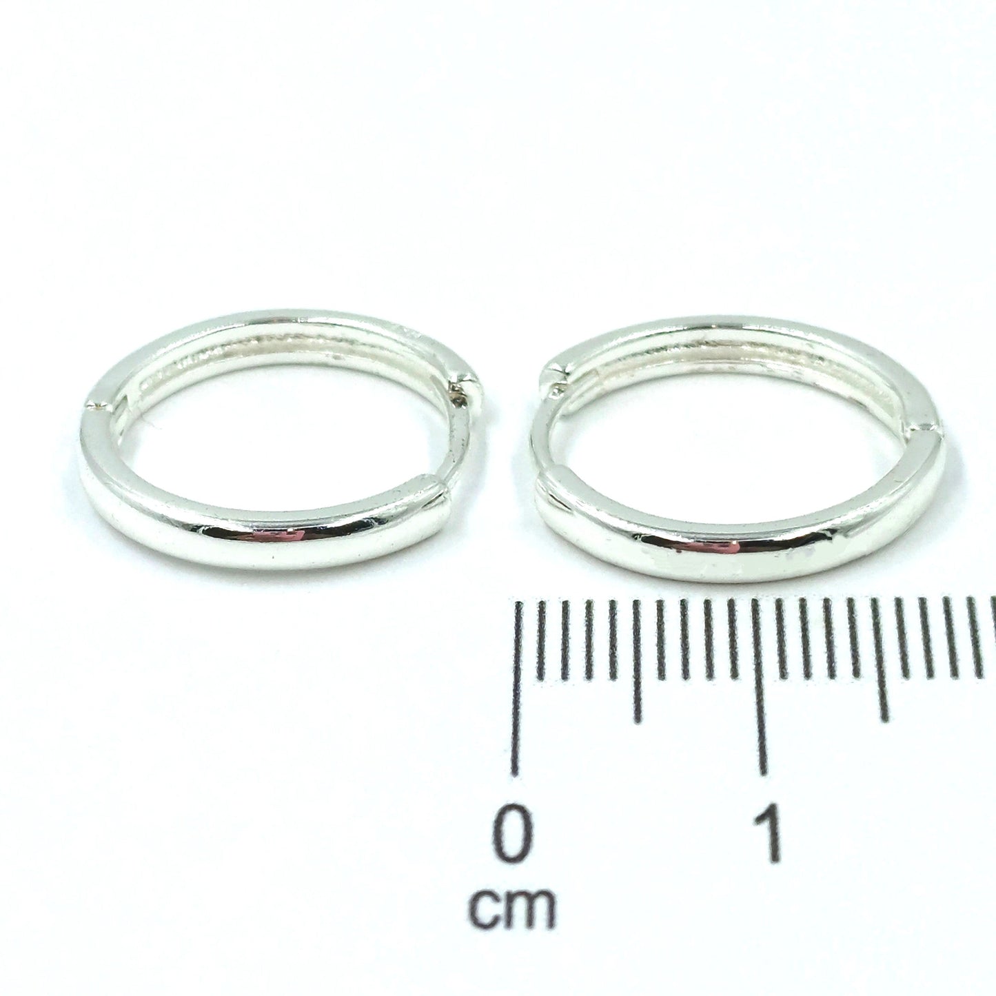 Candonga pequeña lisa plata