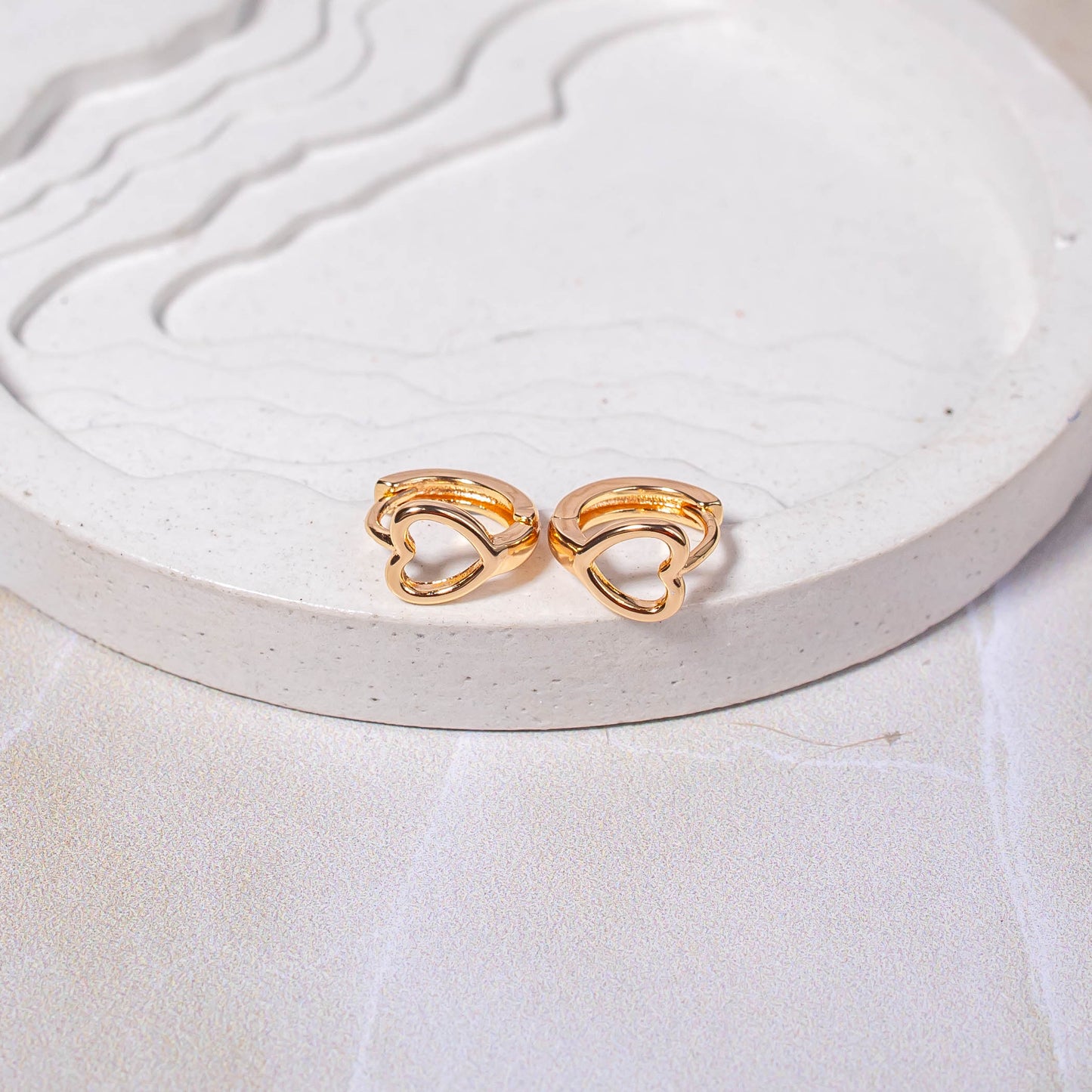 Candonga pequeña cilueta corazón