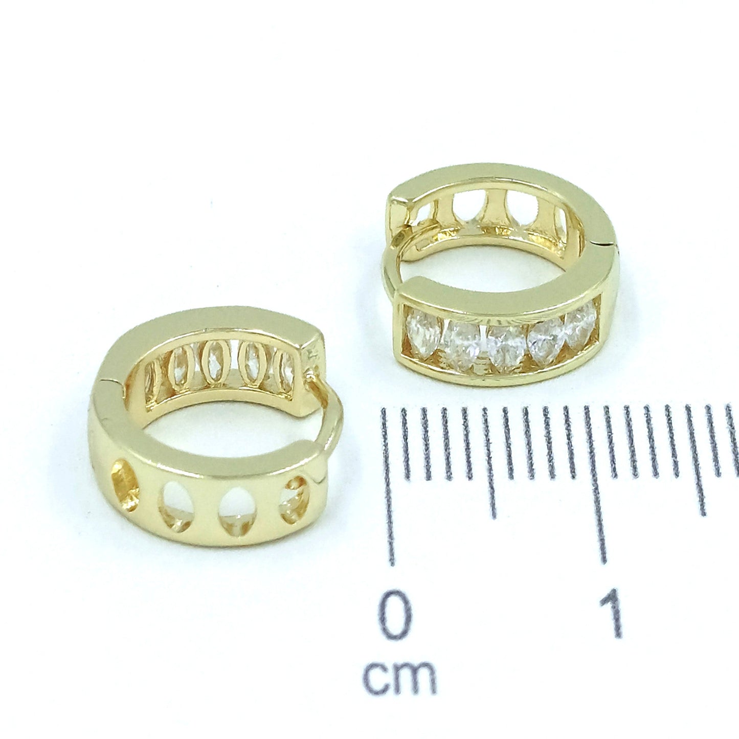 Candonga pequeña zircones