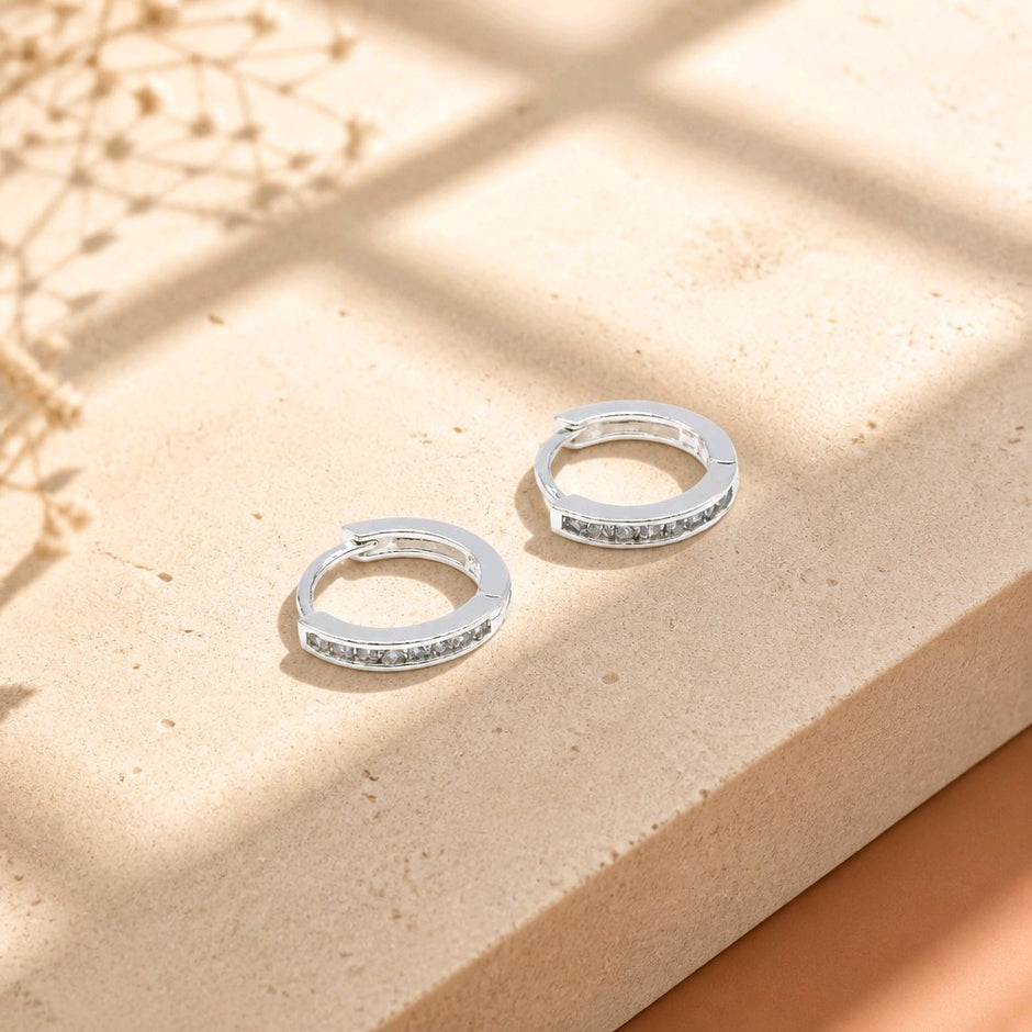 Candonga pequeña baño de plata microzircón