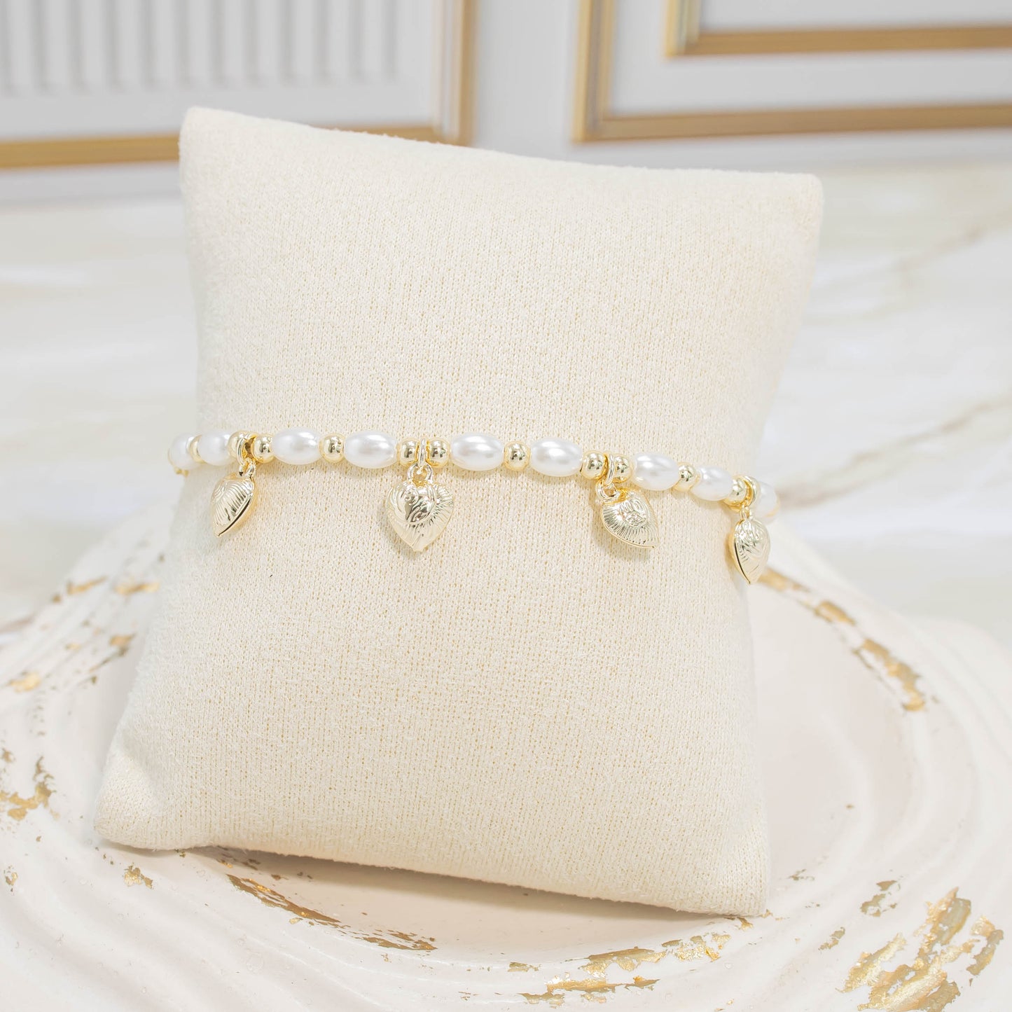 Pulsera perla corazónes