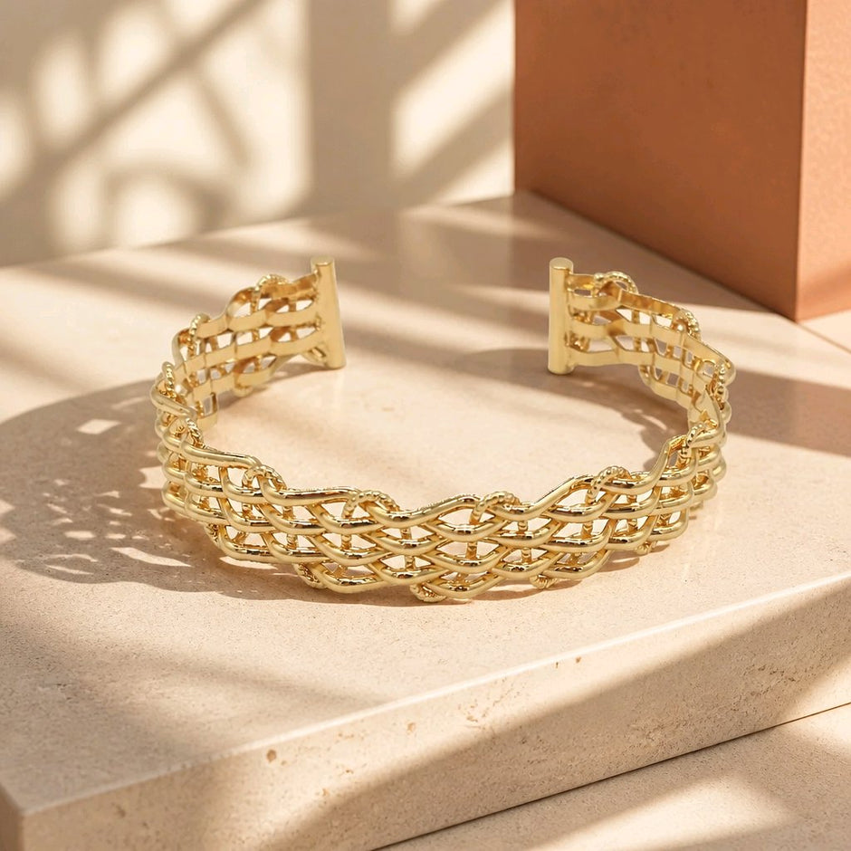 Pulsera aro enlazado