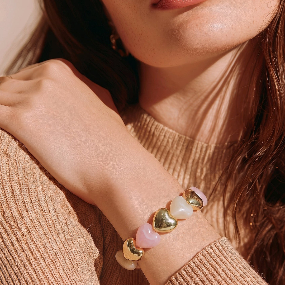 Pulsera resina corazones rosa
