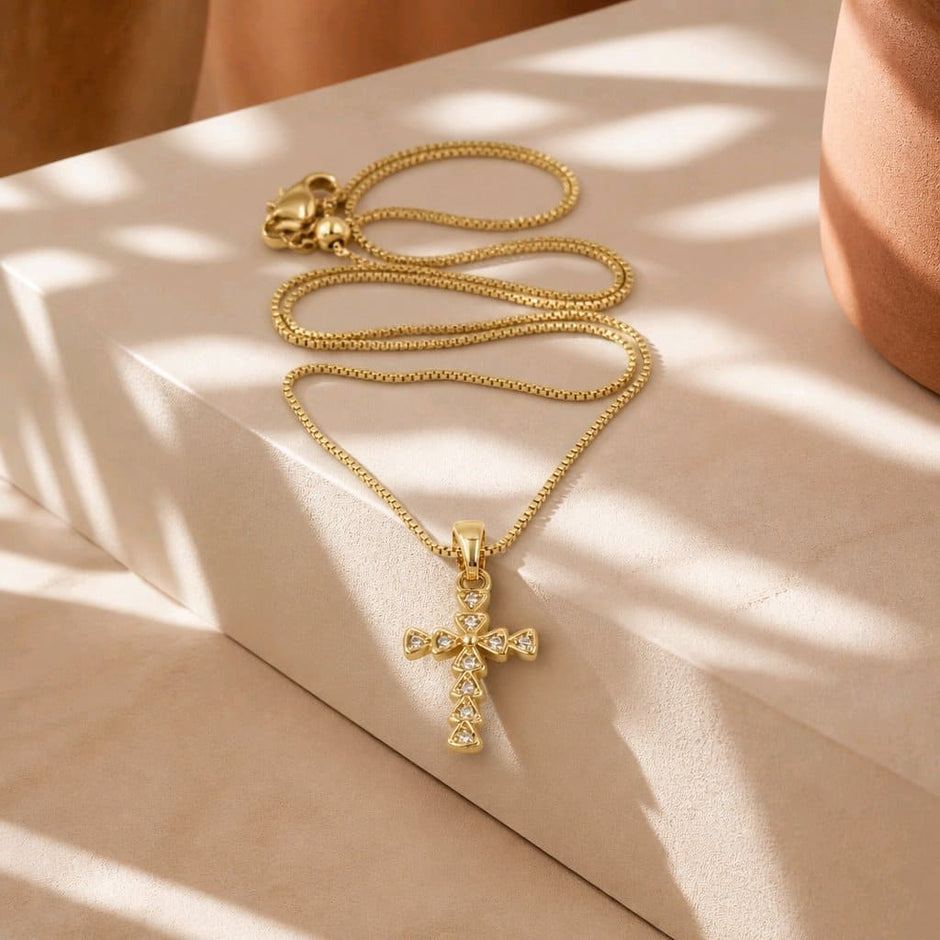 Collar rodio cruz