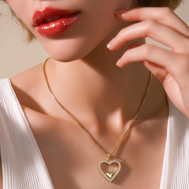 Collar rodio silueta corazón