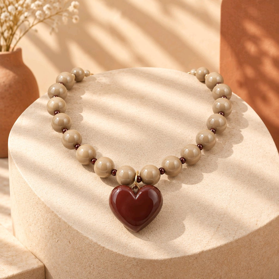 Collar rodio café corazón marrón